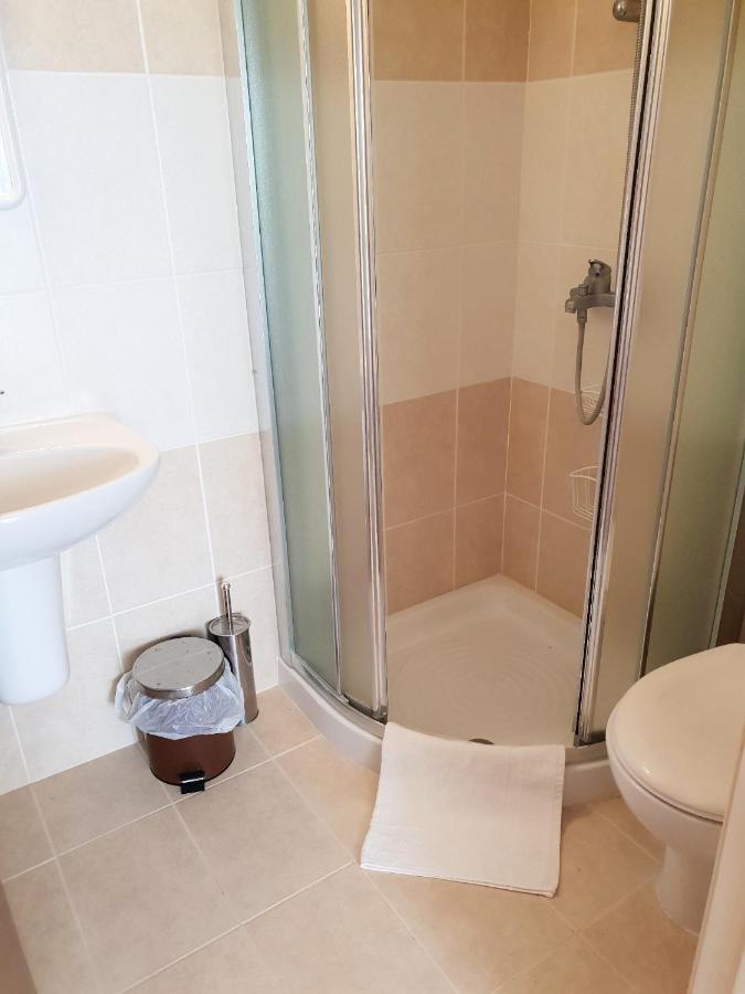 Ground Floor One Bedroom Apartment, Vanessa Complex Peyia Extérieur photo