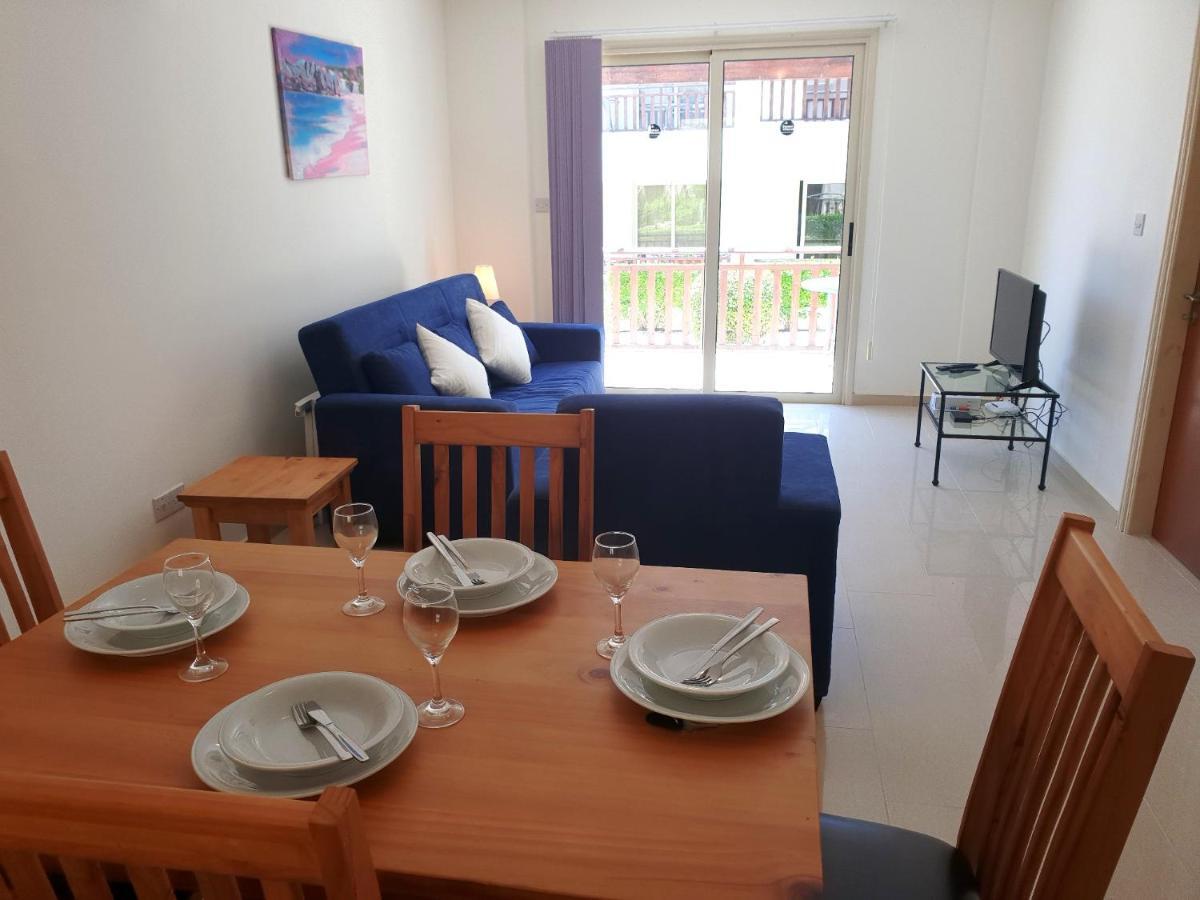 Ground Floor One Bedroom Apartment, Vanessa Complex Peyia Extérieur photo