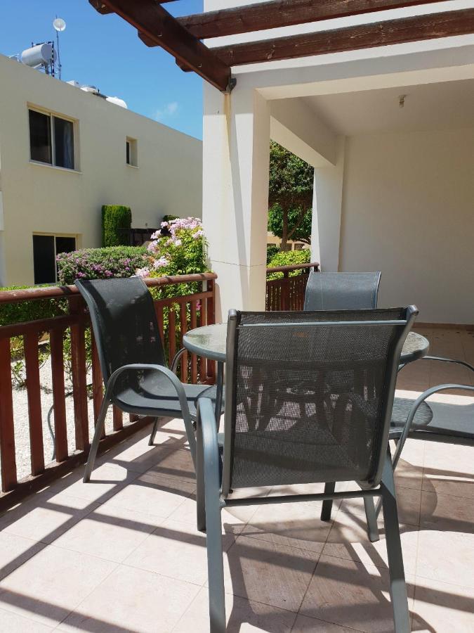 Ground Floor One Bedroom Apartment, Vanessa Complex Peyia Extérieur photo