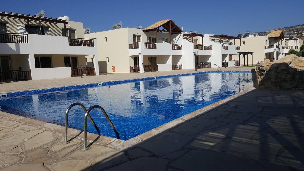 Ground Floor One Bedroom Apartment, Vanessa Complex Peyia Extérieur photo