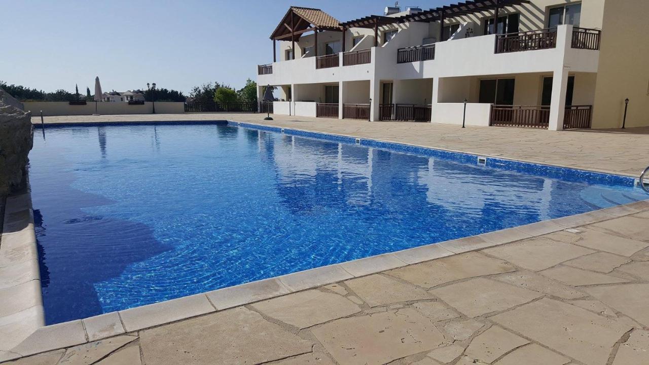Ground Floor One Bedroom Apartment, Vanessa Complex Peyia Extérieur photo